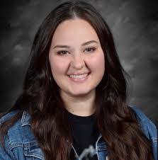 Nora Rascon's Instagram, Twitter & Facebook