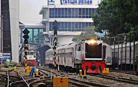 Check spelling or type a new query. Ppkm Darurat Pengguna Kereta Api Antar Kota Wajib Punya Berkas Vaksin Covid 19 Medan Analisadaily Com
