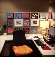 Let us see some amazing examples here. 23 Ingenious Cubicle Decor Ideas To Transform Your Workspace Homesthetics Inspiring Ideas For Your Home