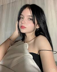 Don't scroll by without saying hi🙈❤️