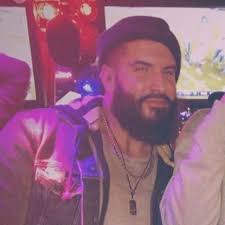 Robert Soares (@BananaMan27)