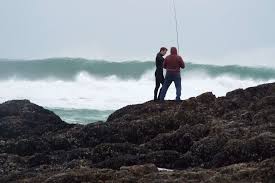 Surf Fishing On The Oregon Coast Pebblekeeper