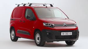 Read the definitive citroen berlingo van 2021 review from the expert what car? New Citroen Berlingo Van Accessories Youtube
