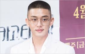 Chicago typewriter is a 2017 south korean drama series directed by kim cheol kyu. Dikritik Main Chicago Typewriter Tapi Ogah Wamil Begini Kata Yoo Ah In