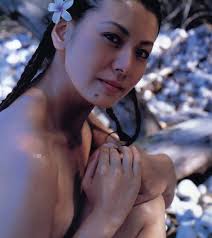 南野陽子 ヌード画像 乳首モロ見え全裸濡れ場！おっぱいも乳輪も小さかったｗｗｗ - 裏ピク