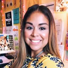 Maria Kaminsky's Instagram, Twitter & Facebook