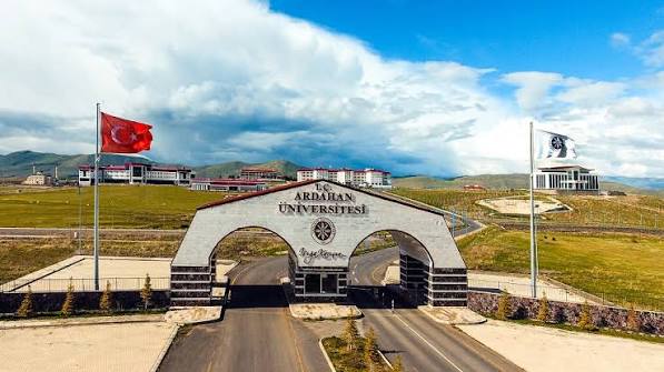 Ardahan Üniversitesi - Üniversite | Okullar