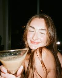 Caroline Bryson (@carolinegbryson) • Instagram photos and videos