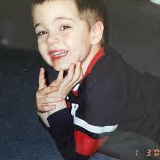 Alex Dibbern's Instagram, Twitter & Facebook