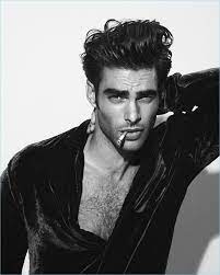 Jon Kortajarena Is The Daily Front Row S Male Model Of The Year Photography Poses For Men Portrait Photography Men Jon Kortajarena