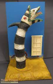 Your doctor may ask you to bring in a sample so a lab can look for eggs, larvae, or tapeworm segments. Beetlejuice Sand Worm Pumpkin Carving Patterns Fun Diy Crafts Halloween Diy