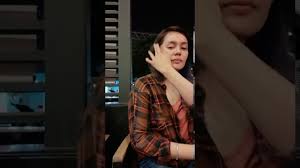 Pelakon dan pengacara raysha rizrose menerima kecaman daripada netizen kerana dikatakan berpakaian terlalu seksi sewaktu menghadiri anugerah skrin 2016 (ask2016. Uqasha Senrose Seksi