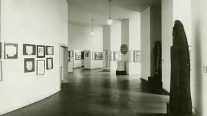 The warburg haus, hamburg is a german interdisciplinary forum for art history and cultural sciences and primarily for political iconography. Einzigartige Sammlung Ab 2019 Wieder Zu Sehen Aby Warburg Und Die Sternen Bilder Archiv