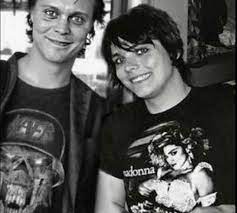 Two Amazing Singers Ville Valo And Gerard Way Ville Valo Heavy Metal Music Rock Music Funny