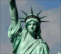La Estatua De La Libertad Y Su Origen Arabe Estatua De La Libertad Estatuas Nueva York