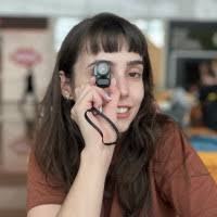 100+ perfis com “Fuchs”