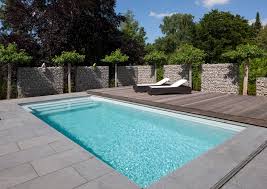 Gfk Pool Mobile Sicherheits Terrasse Moderne Pools Von Hesselbach Gmbh Modern Plastik Homify In 2020 Poolbau Moderne Pools Poolabdeckung