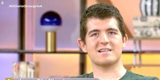 Paco, el invitado que busca una chica «virgen, de ojos azules… ¡y para  tener ocho hijos!»