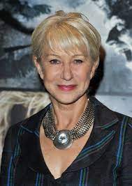For getting this hairstyle you must pin up your segments to your head as you blow dry. Age Gracefully And Beautifully With These Lovely Short Haircuts For Older Women Page 2 Of 2 Cute Diy Projects