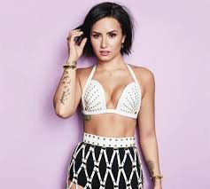 The song was released on september 18, 2015, by hollywood and island records for download on digital retail sites such as amazon.com or spotify. Listen Demi Lovato S New Song Confident Coup De Main Magazine