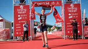 Team gb superstar jonny brownlee won last year's wts stockholm in a time of 57:31mins, while sarah groff (usa) won the women's race in 1:03:00. Brownlee Gentle Take Beijing International Triathlon Victory Elite News Tri247 Com
