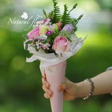 Friends are the flowers in the garden of life. Usd 37 07 Flower Delivery Friends Birthday Wishes Flowers Rose Bellflower Mix And Match Korean Ice Cream Mini Bouquet Wholesale From China Online Shopping Buy Asian Products Online From The Best