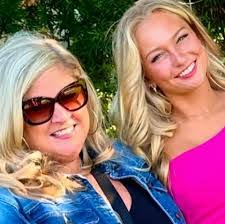 Margaret Claypool's Instagram, Twitter & Facebook