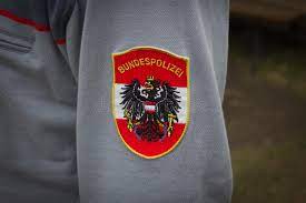 Liebe schülerinnen und schüler, liebe kinder! 674 Austria Police Photos Free Royalty Free Stock Photos From Dreamstime