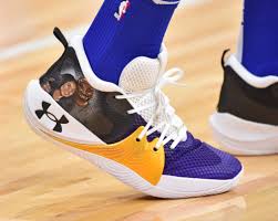 Buy kobe bryant shoes and get the best deals at the lowest prices on ebay! Kobe Bryant Tributes Seen Around The Nba