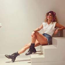 Bringing you closer to the people and things you love. My Style Rocks Xristina Kefala Apo Th 8eologia Ston Diagwnismo Modas