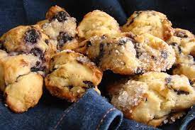 Why does smoke come out of your microwave when you heat up a scone? Muffin Vs Scone Difference And Comparison Diffen