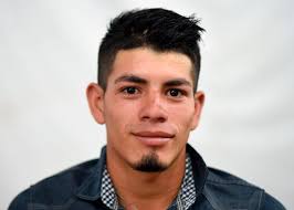 Quiénes son los migrantes que recorren con la caravana?