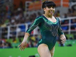 Big time rush es una serie de televisión estadounidense estrenada el 28 de noviembre de 2009 por la cadena nickelodeon.fue creada por el productor ejecutivo y guionista scott fellows, también creador de series como manual de supervivencia escolar de ned y johnny test. Gimnasia Alexa Moreno Esta En Fase De Preparacion Aym Sports