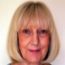 Hilary Searing (@HilarySearing)