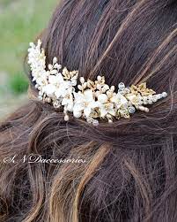 Bridal Headpiece Yeni Gelin Tokasi El Yapima Cicekler Dogal Inci Kristal Boncuklar Ve Metalik Yapraklar Kullanmistir Uzunluk 20 Cm Headpiece Gelin Boncuk