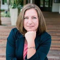 Kristen Ryan's Instagram, Twitter & Facebook