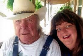 Jesse Gandy's Instagram, Twitter & Facebook