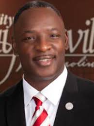 North Carolina pastor helps disarm man who enters church with gun