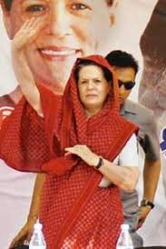 No secular govt possible without Sonia: Amar Singh