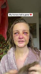 Eloise Cartwright's Instagram, Twitter & Facebook