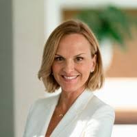 Magdalena Toth Email & Phone Number