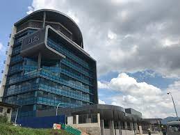 Trias politika adalah pembagian kekuasaan pemerintahan menjadi tiga bidang yang memiliki kedudukan sejajar. Lembaga Hasil Dalam Negeri Kluang Green Building Index