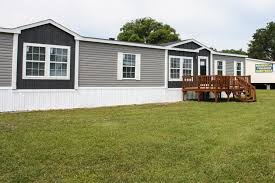 Popular Options In 2020 Mobile Home Exteriors House Exterior Exterior House Colors