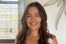 Disability support worker mother slams NDIS as provider reports substantial  funding cuts