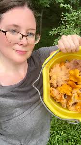 NMS. A frog orgy I came across whole camping last week