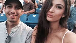 Maricela Medina (@MaricelaBruhh)