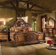 This Bed Hemispheres Tuscan Style Bedrooms Tuscan Bedroom Old World Bedroom