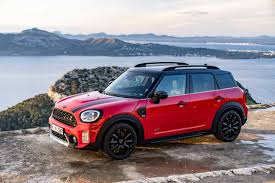 Mini Cooper Countryman Red
