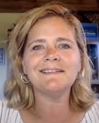 Sarah Copeland's Instagram, Twitter & Facebook