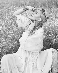 Je vindt hier de tv gids van npo 1 voor vandaag. Madonna Main Subject Talkshow M On Npo1 19 00 Dutch Tv Tonight Madonnaunderground